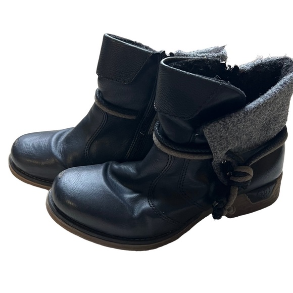 Rieker Black Leather Wool Ankle Boots Women size 37 - Picture 1 of 10